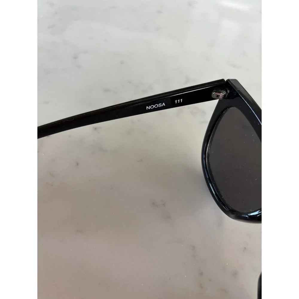 Quay Australia Noosa Sunglasses Black Cat Eye Frames 111 Womens
